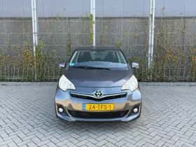 Toyota Verso-S (2012) thumbnail 5