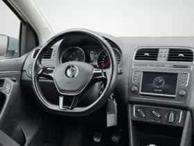 Volkswagen Polo (2017) thumbnail 3