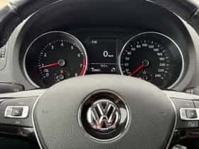 Volkswagen Polo (2015) thumbnail 11