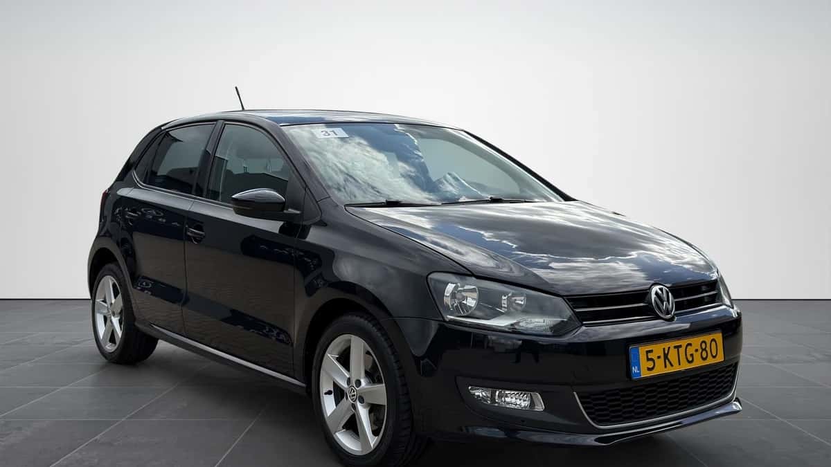 Volkswagen Polo (2013) — foto 1