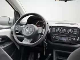 Volkswagen Up! (2013) thumbnail 3