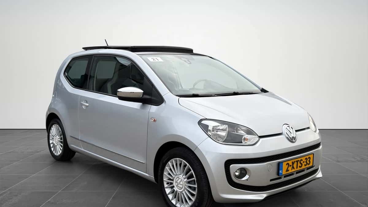 Volkswagen Up! (2014) — foto 1