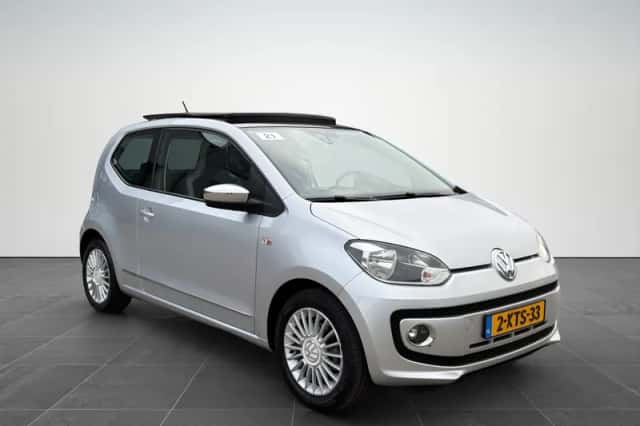Volkswagen Up! (2014) thumbnail 1