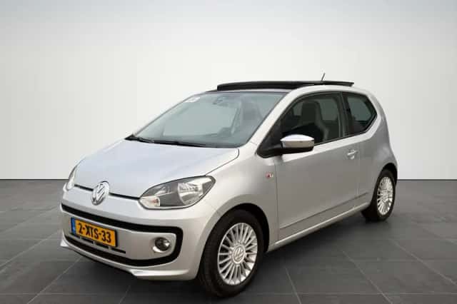 Volkswagen Up! (2014) thumbnail 5