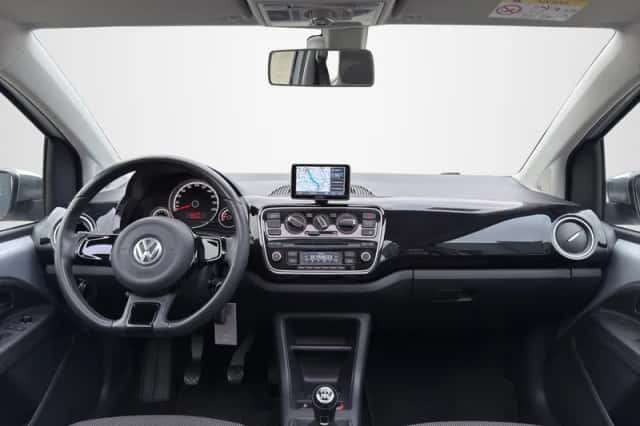 Volkswagen Up! (2014) thumbnail 6