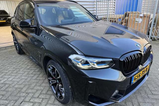 BMW X3 (2021) thumbnail 3
