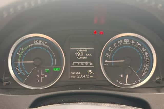 Toyota Auris (2013) thumbnail 6