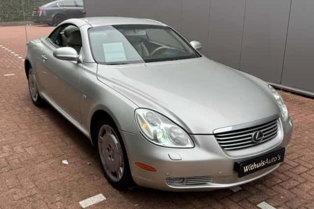 Lexus SC (2002) thumbnail 6
