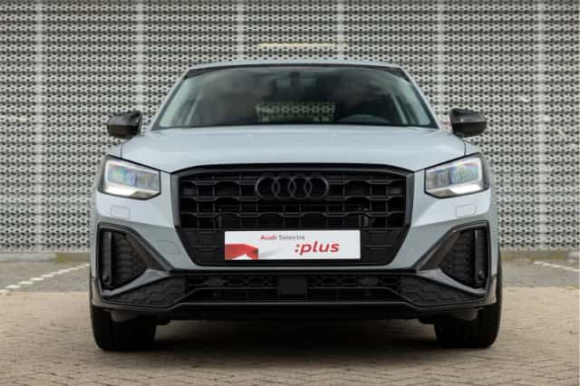 Audi Q2 (2023) thumbnail 2