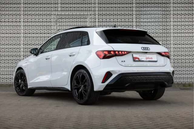 Audi A3 (2025) thumbnail 4