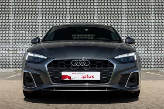 Audi A5 (2021) thumbnail 2