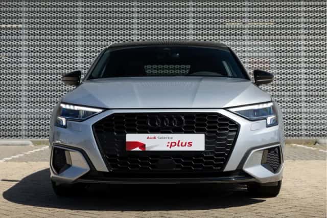 Audi A3 (2023) thumbnail 2