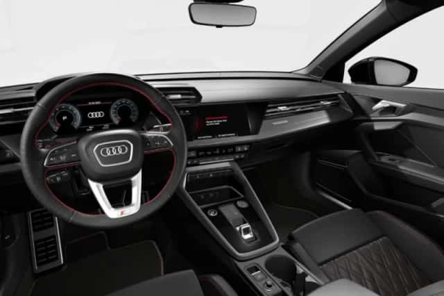 Audi A3 (2023) thumbnail 4