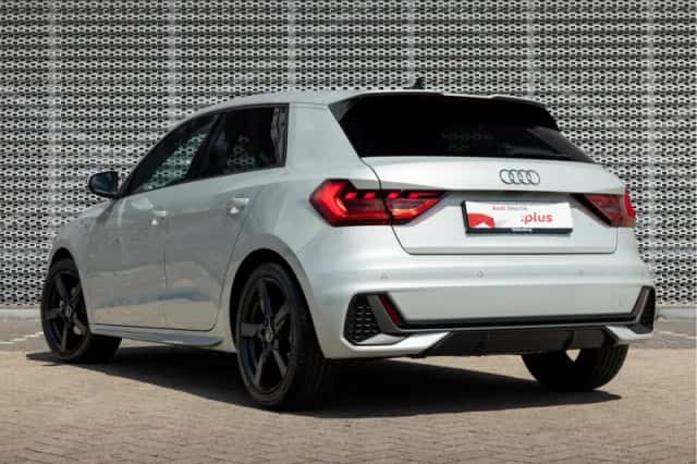 Audi A1 (2025) thumbnail 4