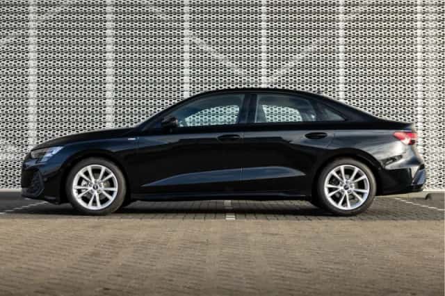 Audi A3 (2025) thumbnail 2