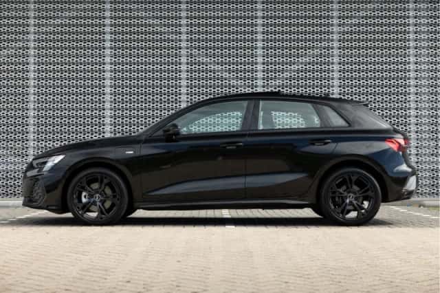 Audi A3 (2025) thumbnail 3