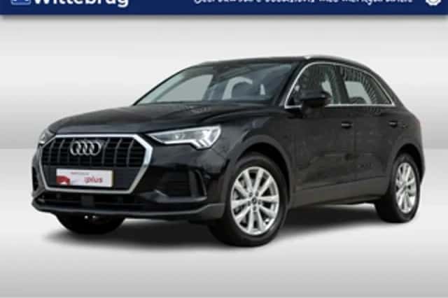 Audi Q3 (2024) thumbnail 1