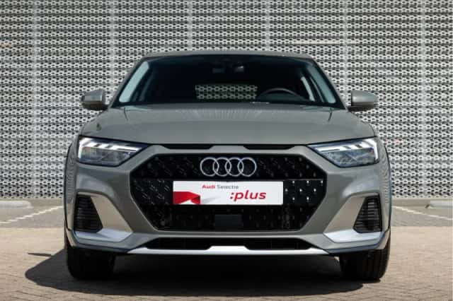 Audi A1 (2025) thumbnail 2