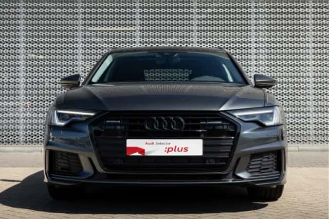 Audi A6 (2023) thumbnail 2