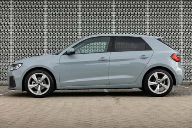 Audi A1 (2025) thumbnail 3