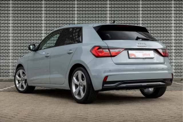 Audi A1 (2025) thumbnail 4