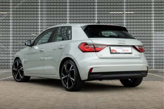 Audi A1 (2023) thumbnail 4
