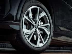 Audi Q4 (2024) thumbnail 6