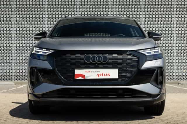 Audi Q4 e-tron (2024) thumbnail 2