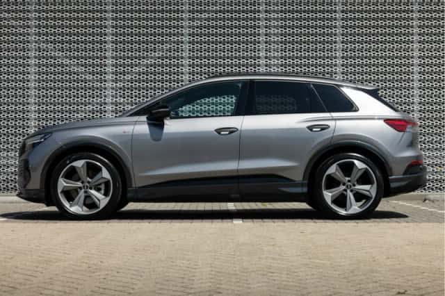 Audi Q4 e-tron (2024) thumbnail 3