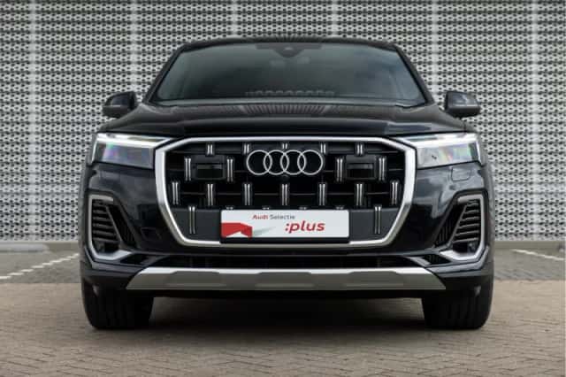 Audi Q7 (2025) thumbnail 2