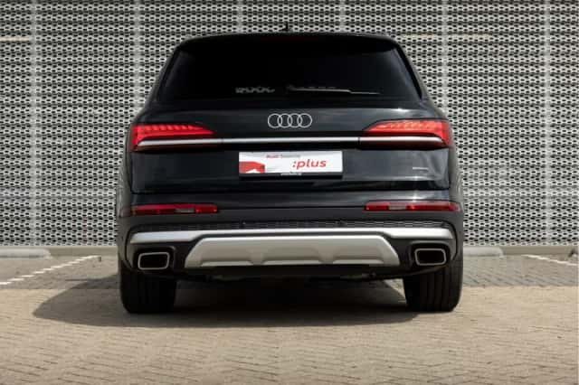 Audi Q7 (2025) thumbnail 6