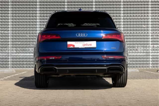Audi Q5 (2023) thumbnail 6