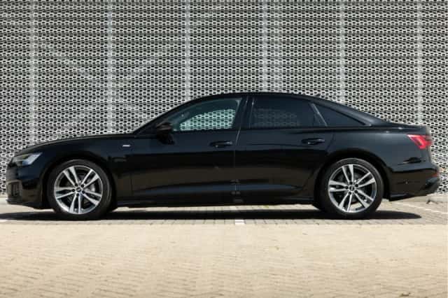 Audi A6 (2022) thumbnail 3