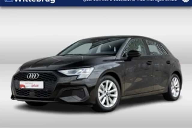 Audi A3 (2024) thumbnail 1