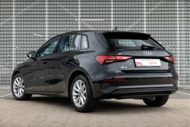 Audi A3 (2024) thumbnail 4