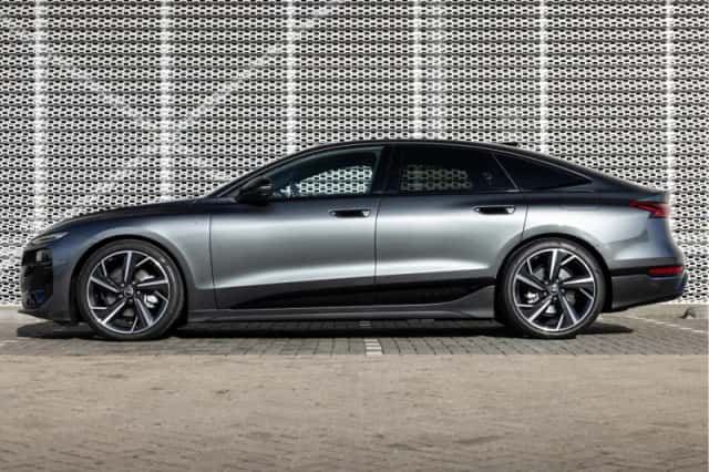 Audi A6 (2025) thumbnail 2