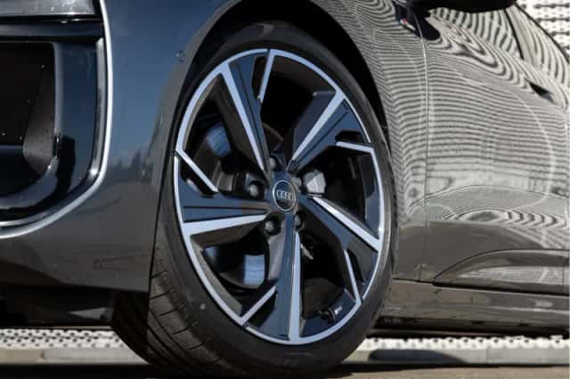 Audi A6 (2025) thumbnail 6