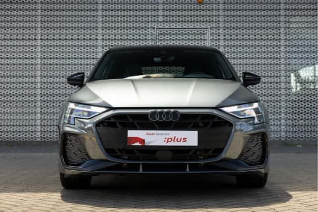 Audi A3 (2025) thumbnail 2