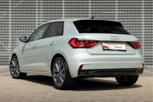 Audi A1 (2025) thumbnail 4
