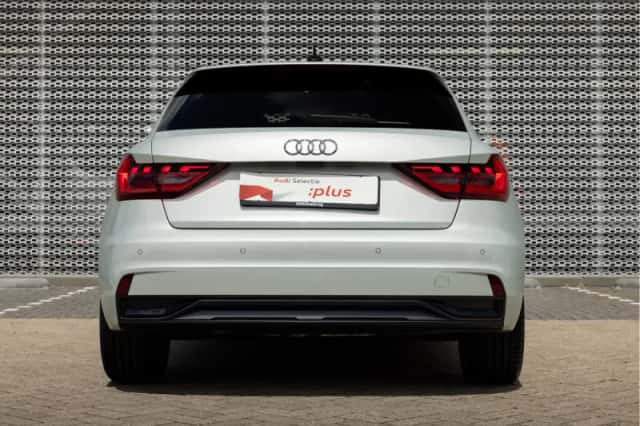 Audi A1 (2025) thumbnail 6