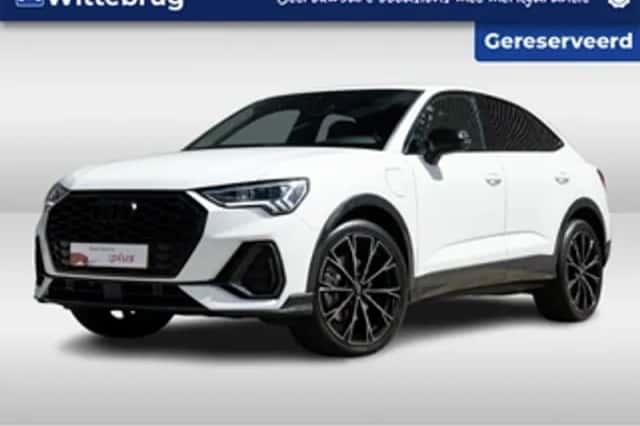 Audi Q3 (2023) thumbnail 1
