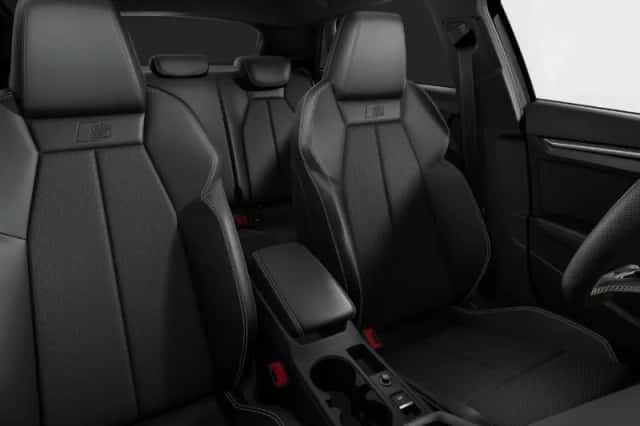 Audi A3 (2023) thumbnail 4