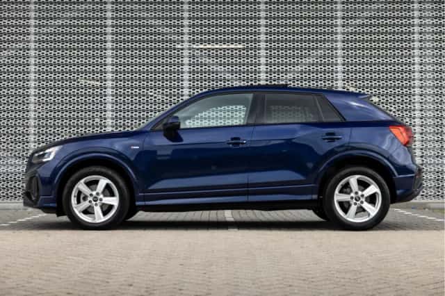 Audi Q2 (2025) thumbnail 3