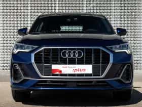 Audi Q3 (2022) thumbnail 2
