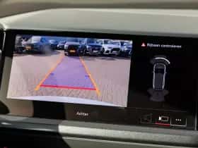 Audi Q4 e-tron (2024) thumbnail 31