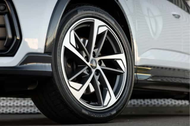 Audi Q3 (2021) thumbnail 6