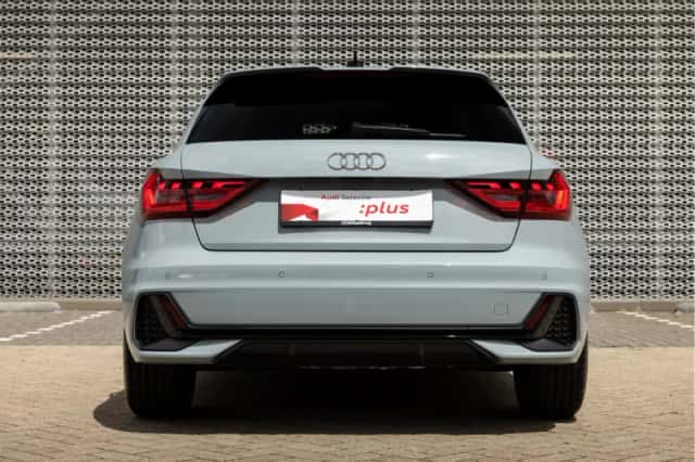 Audi A1 (2025) thumbnail 6