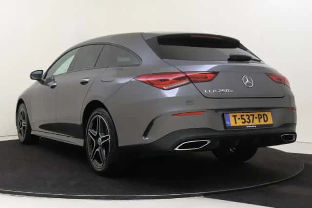 Mercedes-Benz CLA-Klasse (2023) thumbnail 4