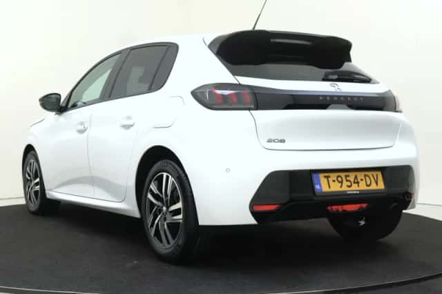 Peugeot 208 (2023) thumbnail 4