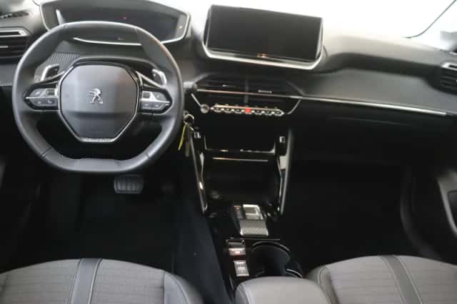 Peugeot 208 (2023) thumbnail 5